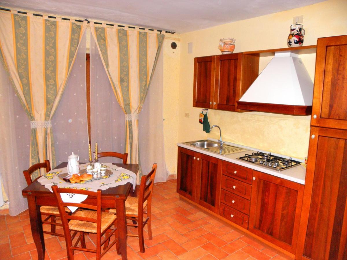 Villa Aurora à Gubbio Extérieur photo