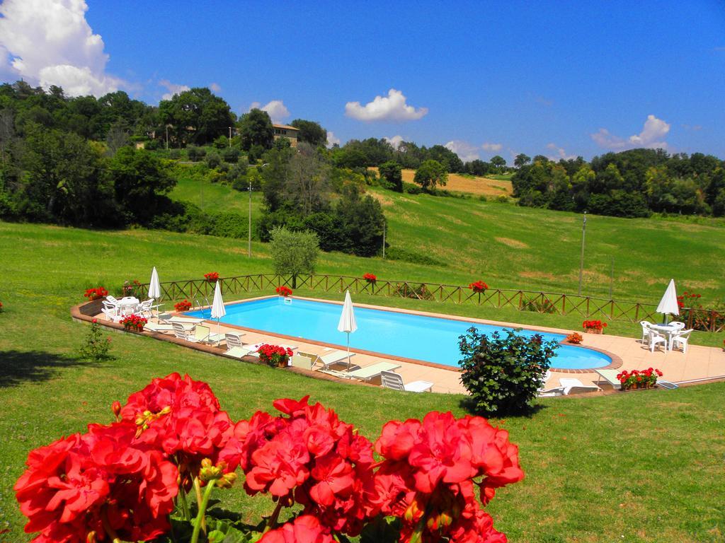 Villa Aurora à Gubbio Extérieur photo