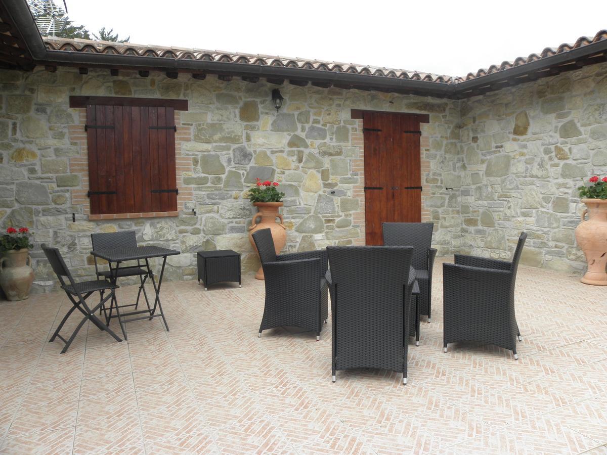 Villa Aurora à Gubbio Extérieur photo